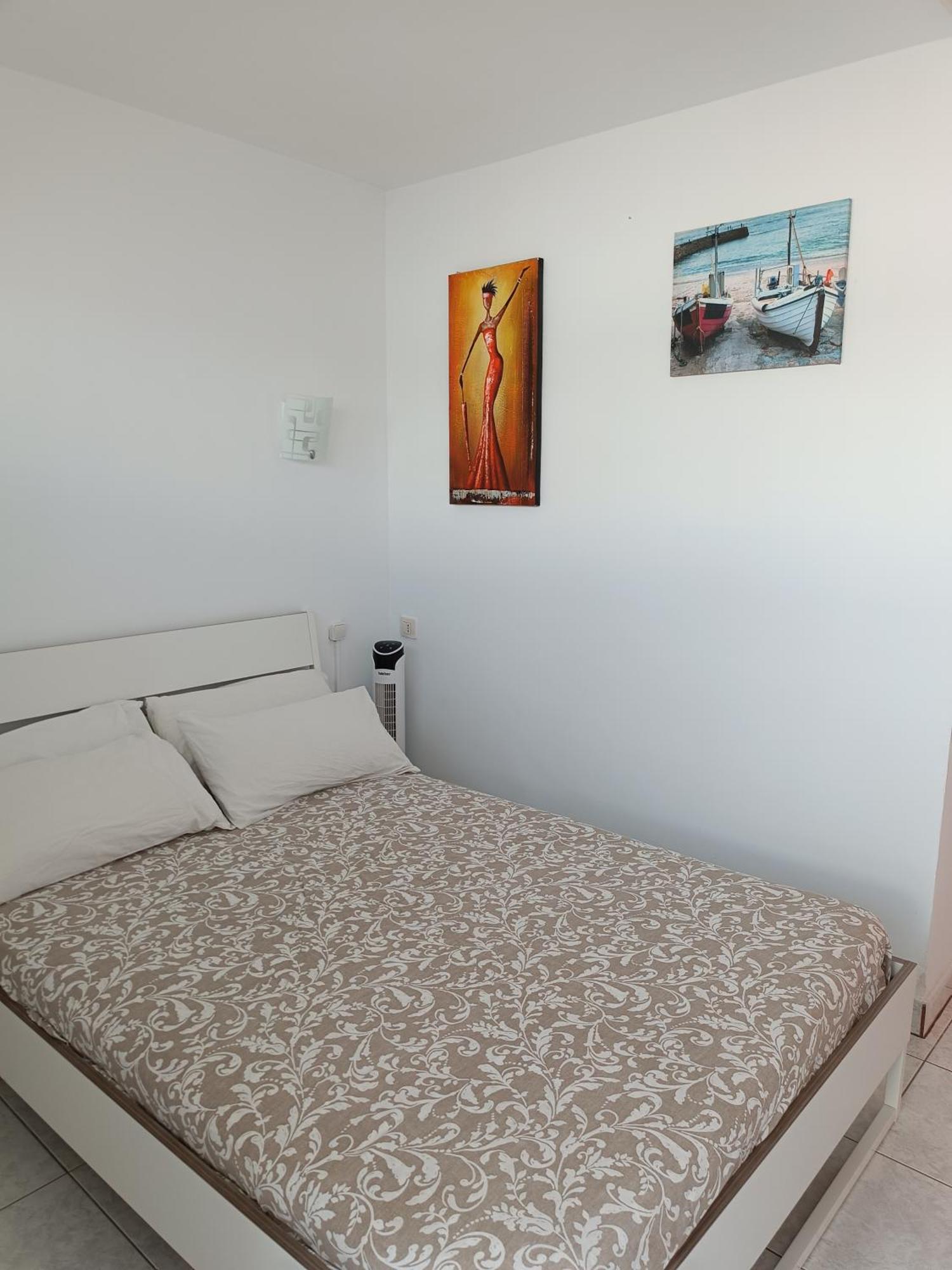 Апартаменти Apartamento Privado Con Piscina Коста-дель-Сіленсіо Екстер'єр фото
